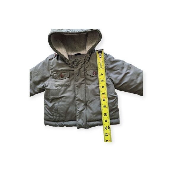 Baby Gap Green Jacket Primaloft Down Alternative Sherpa Infant Size 6-12 Months - Picture 2 of 6